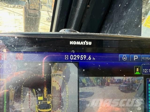 Komatsu PC 210 LC-11 Lánctalpas kotrók