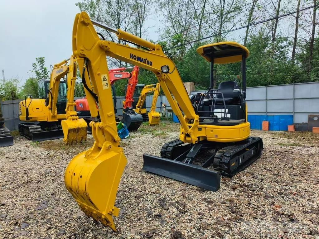 Komatsu PC 30 Mini kotrók < 7t
