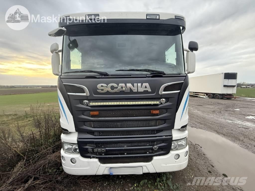 Scania R 580 Dobozos teherautók