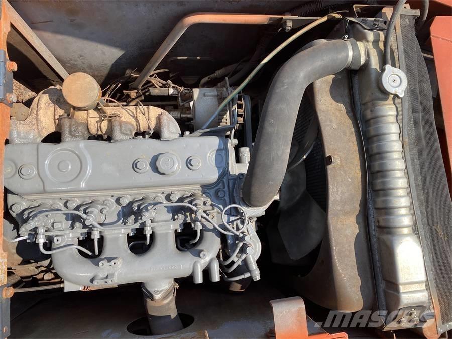 Hitachi EX 100 G-3 Lánctalpas kotrók