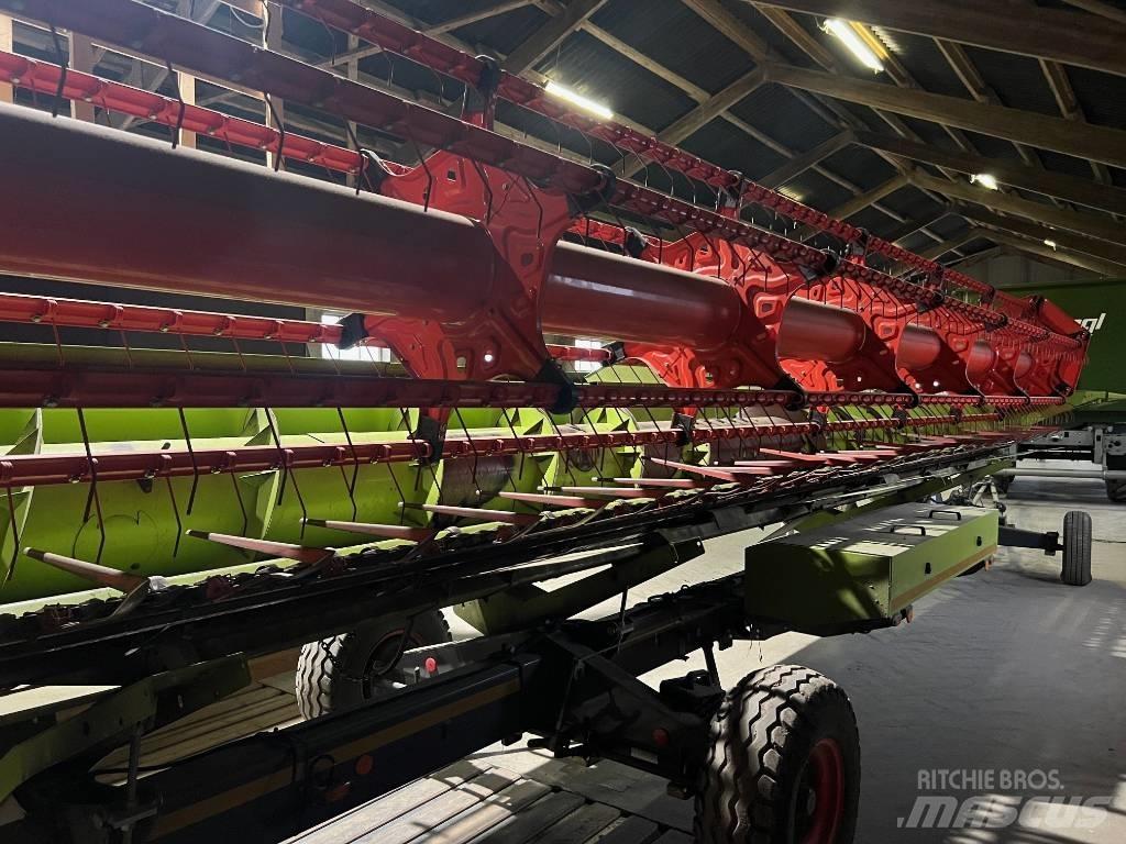 CLAAS Lexion 6800 Kombájnok
