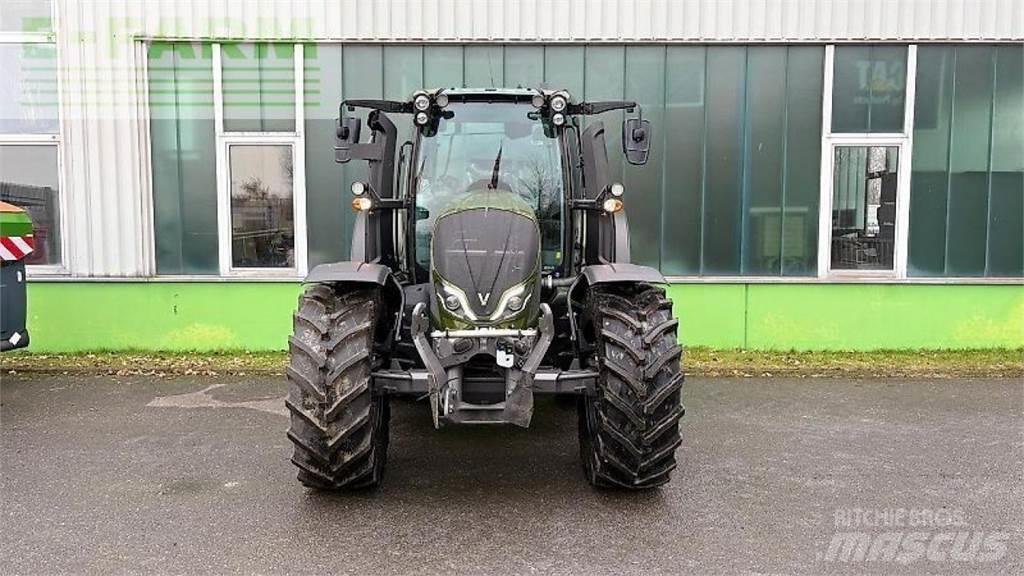 Valtra n155ea Traktorok