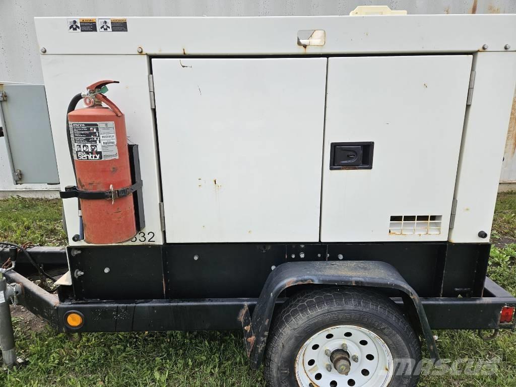 MultiQuip DCA 25 KVA Dízel áramfejlesztők