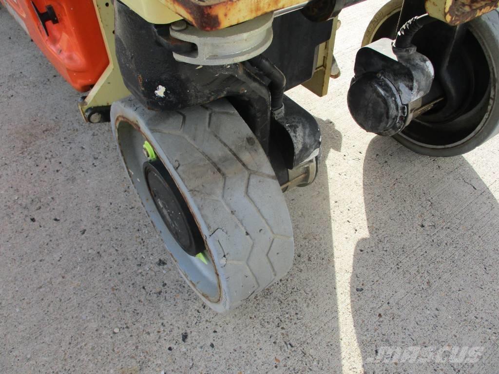 JLG 2632 ES (151) Ollós emelők