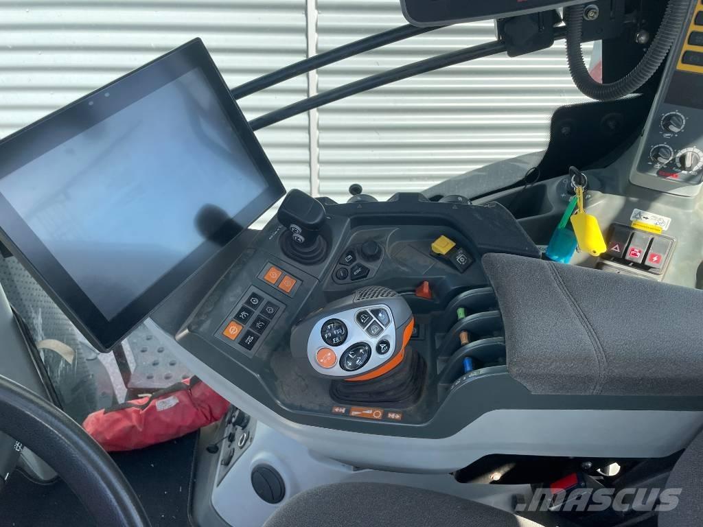 CLAAS 960 Axion Traktorok
