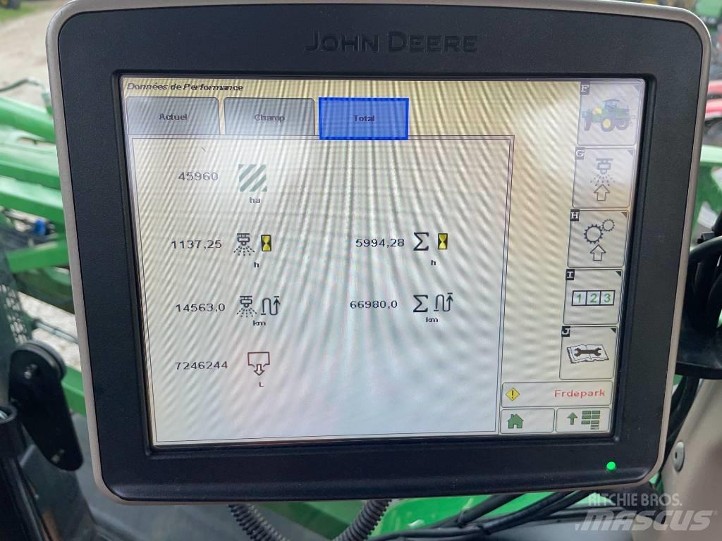 John Deere 5430i Önjáró trágyaszórók