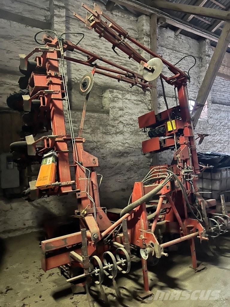 Becker 12 R Precíziós vetőgépek