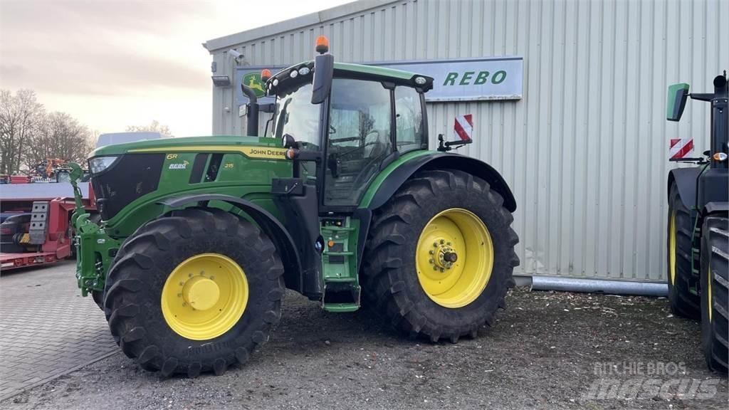 John Deere 6R215 Traktorok