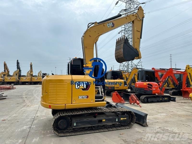 CAT 307E2 Mini kotrók < 7t