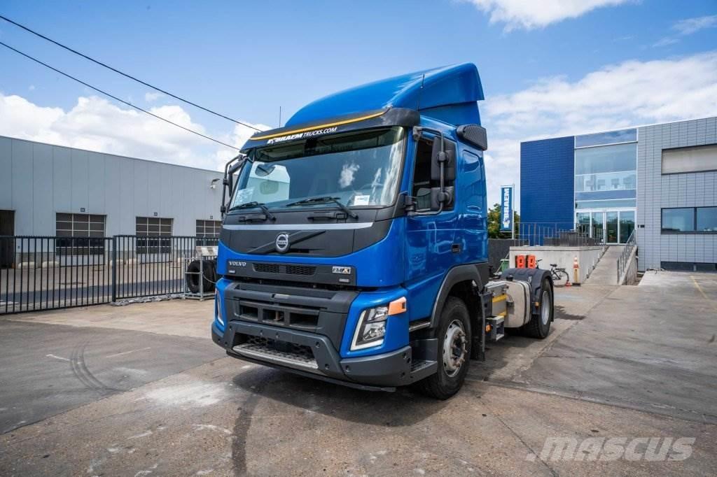 Volvo FMX 420 + HYDR. Nyergesvontatók
