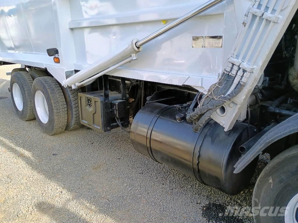 Mack LEU Hulladék szállítók