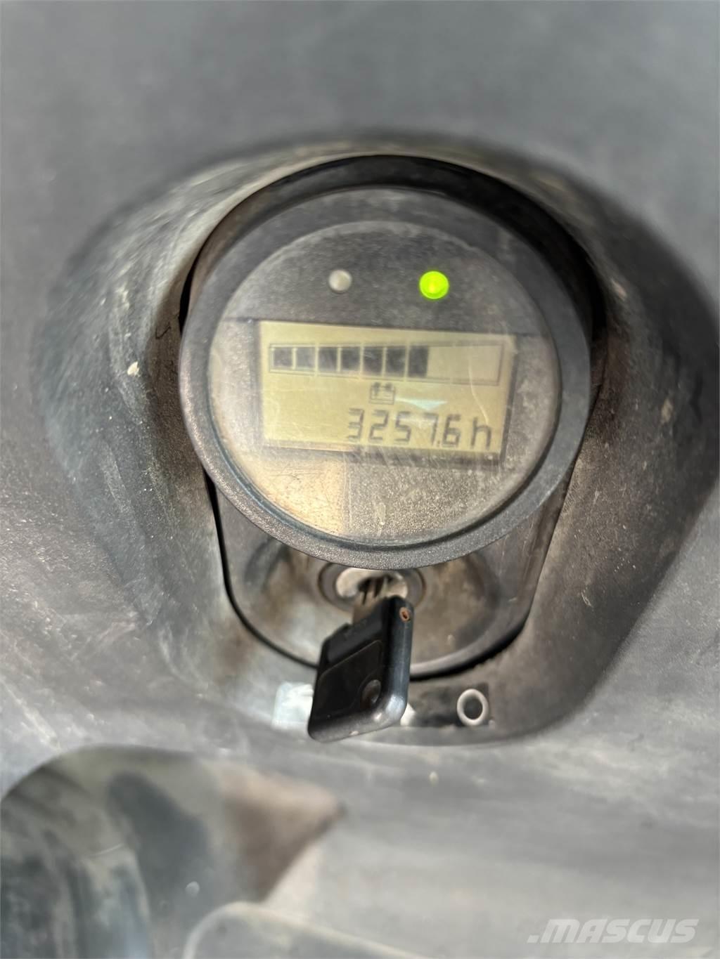 Still EXV10 Elektromos gyalogkíséretű targoncák