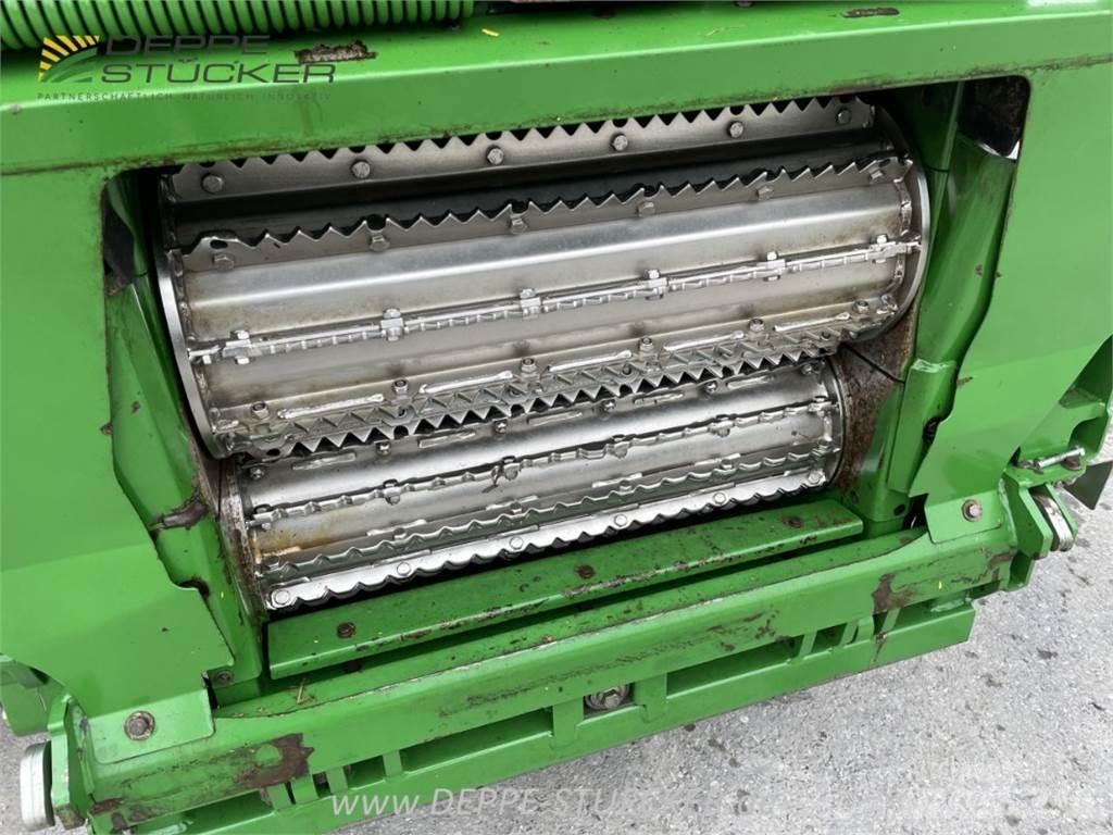 John Deere 9700i Szecskázók
