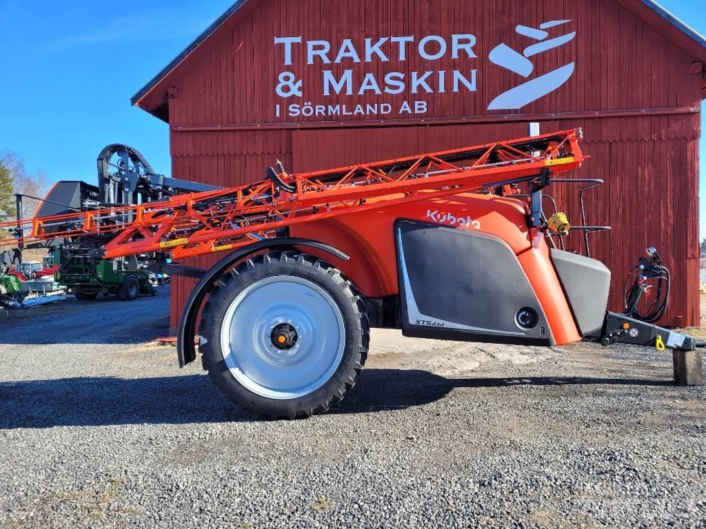 Kubota XTS 4 Vontatott trágyaszórók