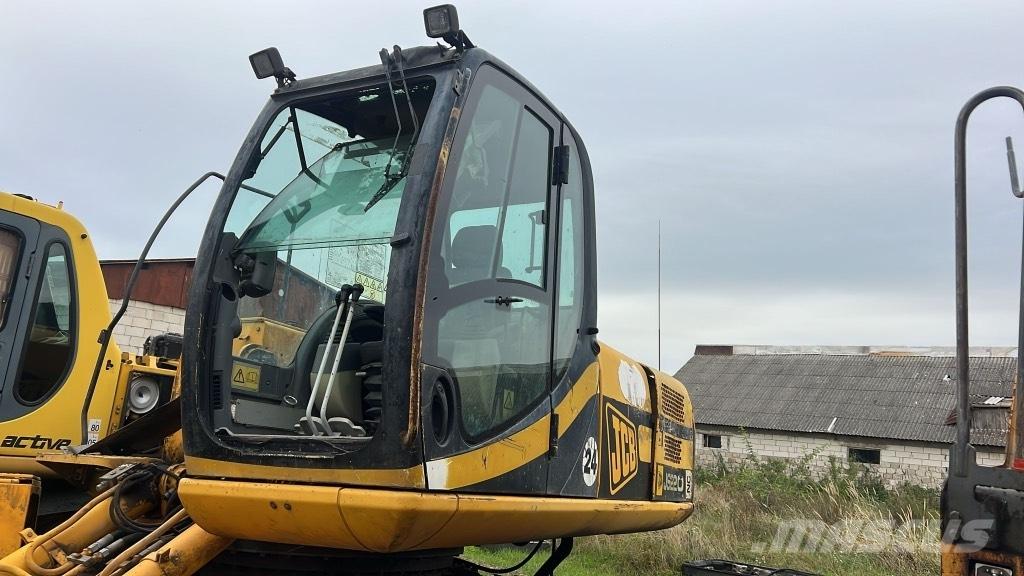 JCB 220 Hűtők