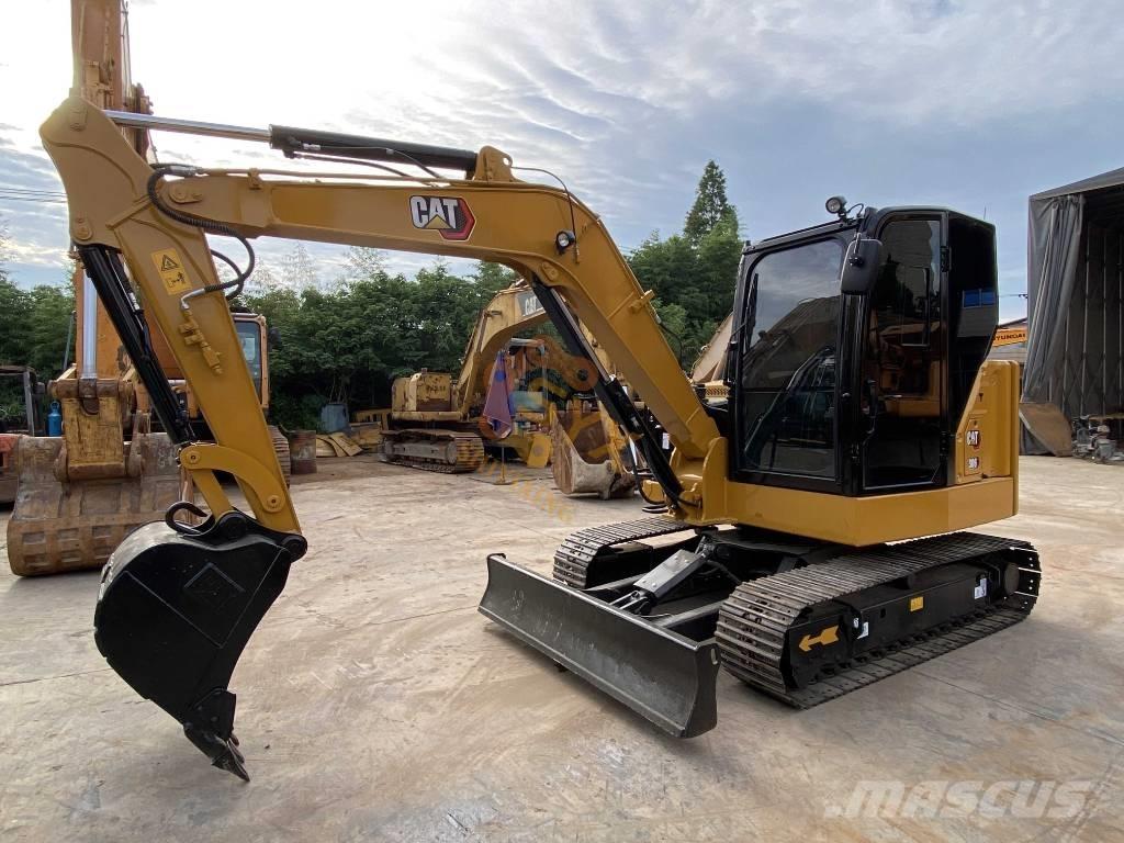 CAT 306 Mini kotrók < 7t