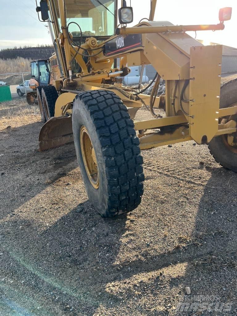 CAT 140 H Gréderek