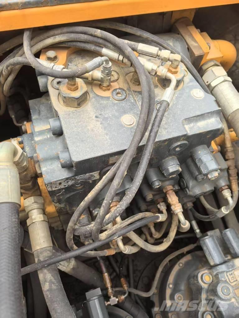 Hyundai 485LVS Lánctalpas kotrók