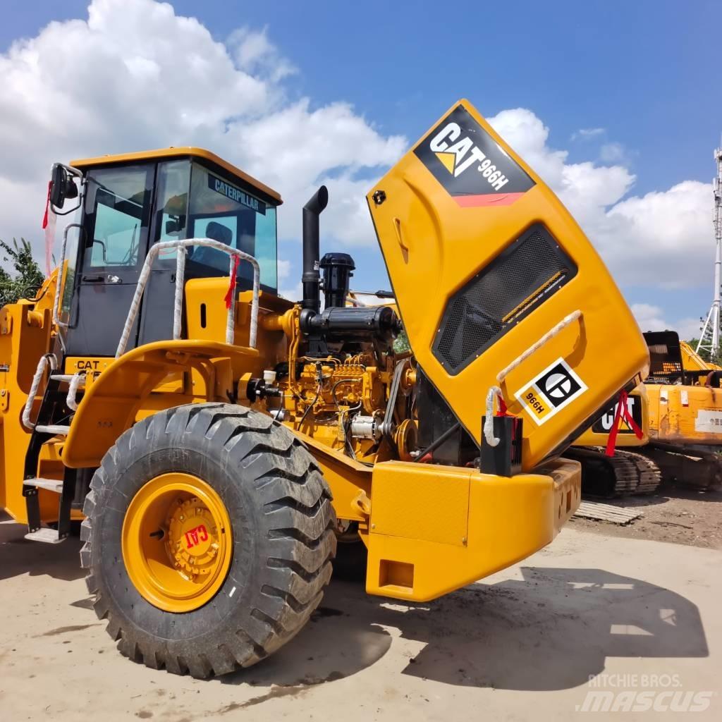 CAT 966 H Gumikerekes homlokrakodók