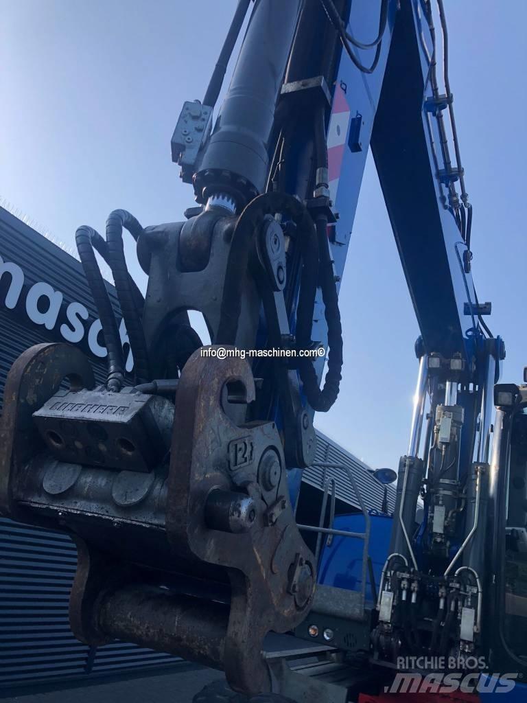 Liebherr A 920 Gumikerekes kotrók