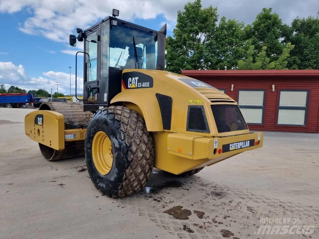 CAT CS 683 E Egydobos hengerek