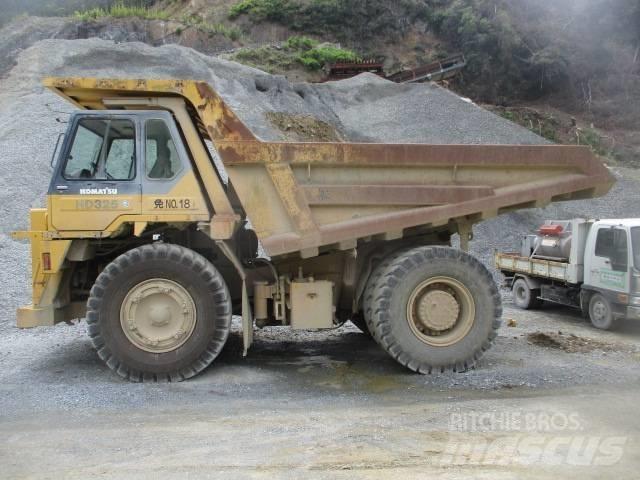 Komatsu HD325-6E0 Lánctalpas dömperek