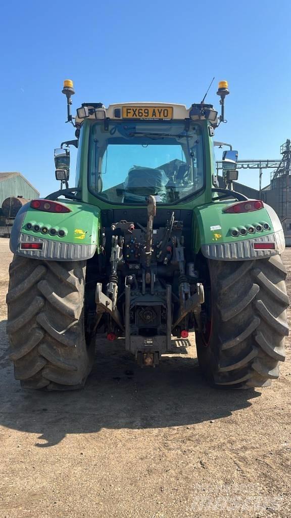Fendt 720 Vario S4 Traktorok