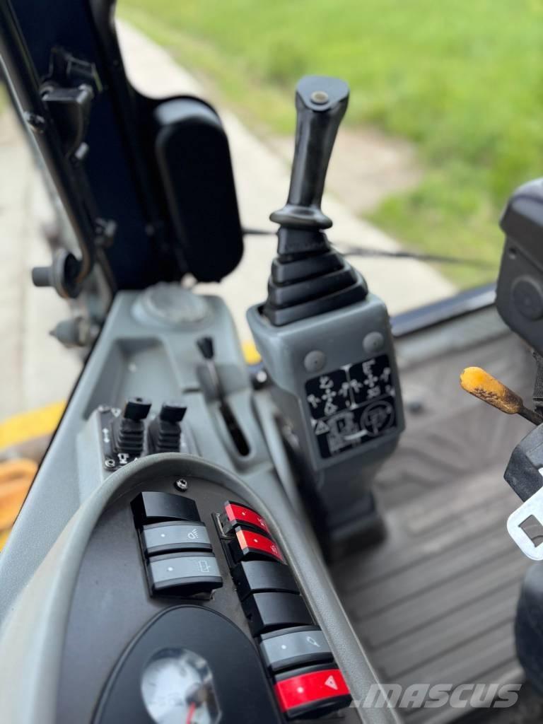 Volvo BL 71, JOYSTICK Kotrórakodók