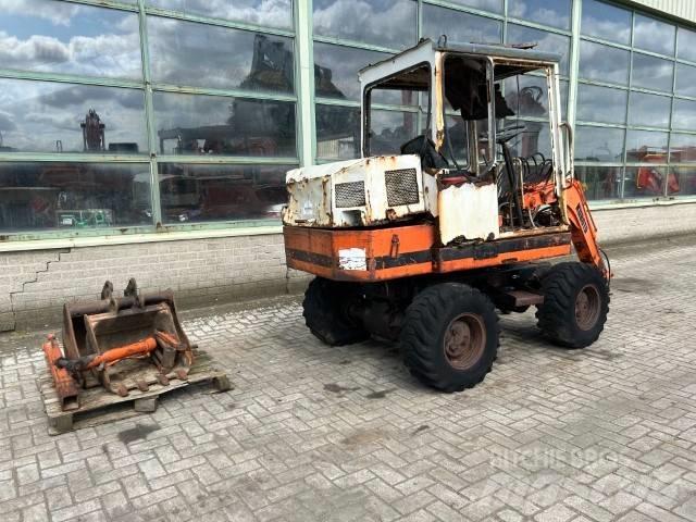 Kubota KH -16 W  4X4 Gumikerekes kotrók