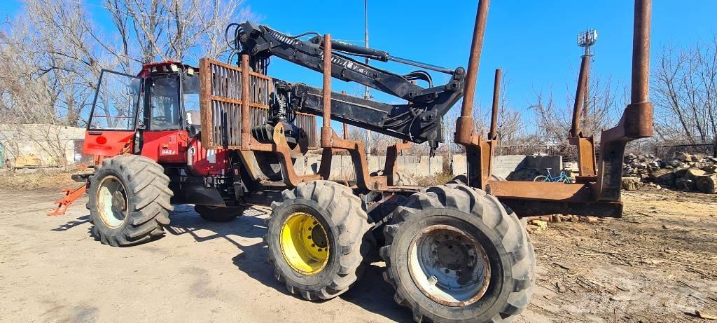 Valmetal 840.2 Kihordók