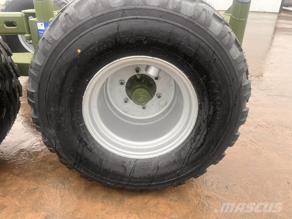 Farma T10 DS Erdészeti pótkocsik