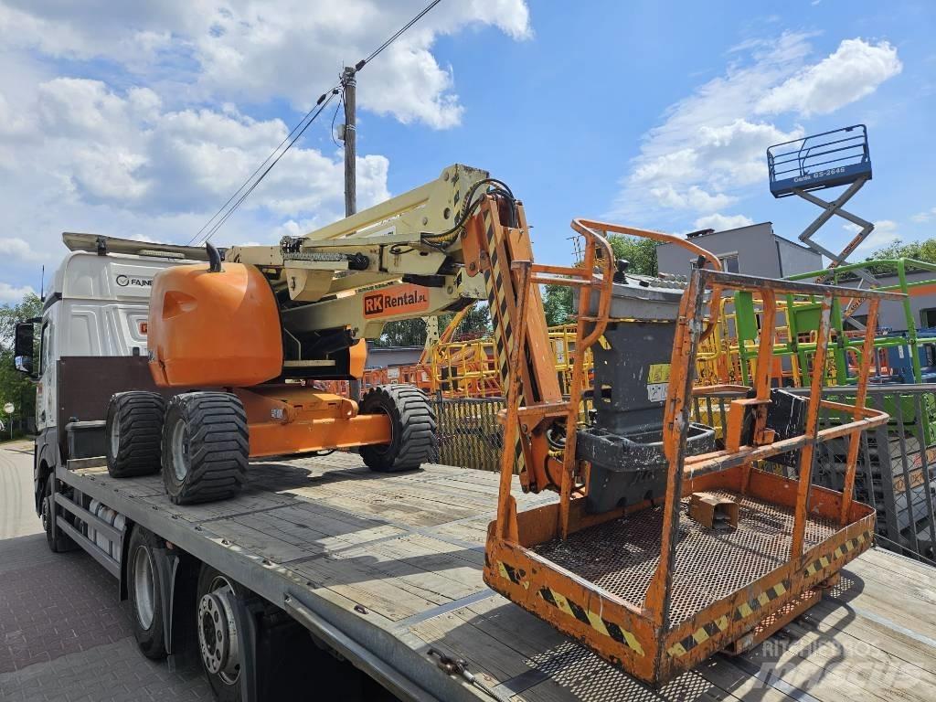 JLG 450AJ Karos emelők