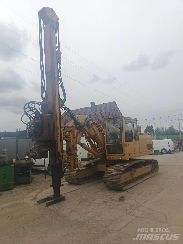 Liebherr R 922 L Lánctalpas kotrók