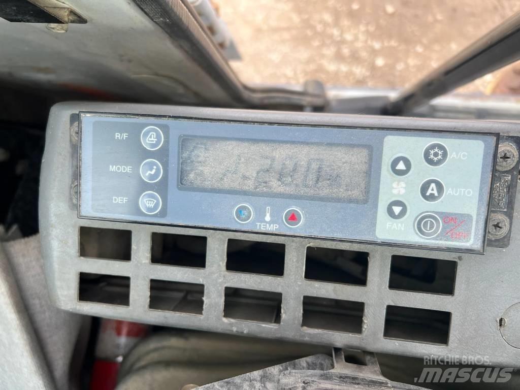 Kobelco SK 200-6 E Lánctalpas kotrók