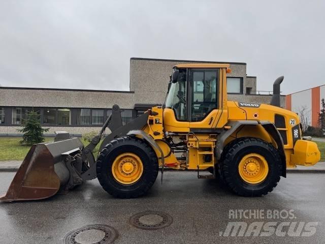 Volvo 90 G Gumikerekes homlokrakodók