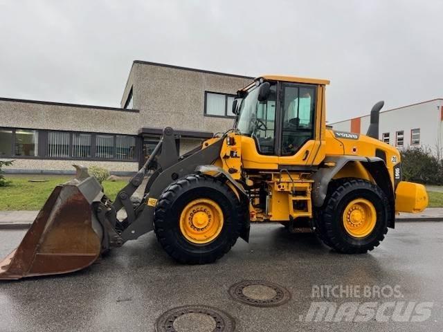 Volvo 90 G Gumikerekes homlokrakodók