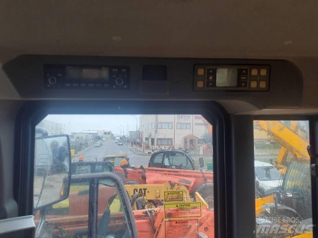 Hyundai HL 757-9 A Gumikerekes homlokrakodók