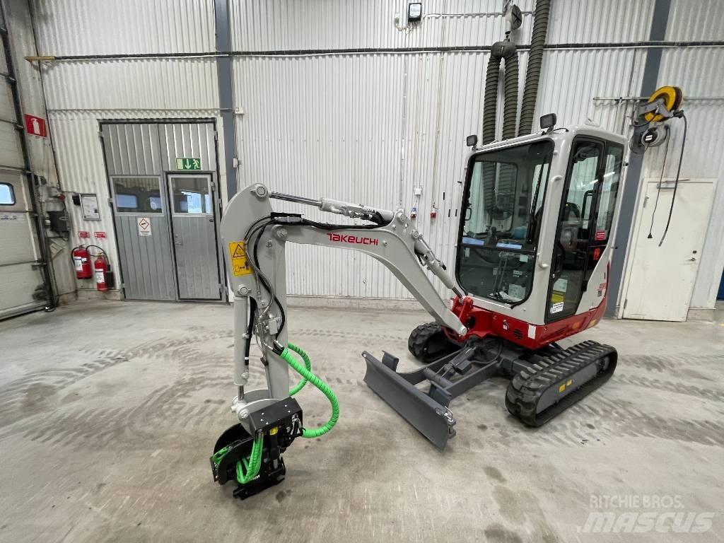 Takeuchi TB 320 Mini kotrók < 7t