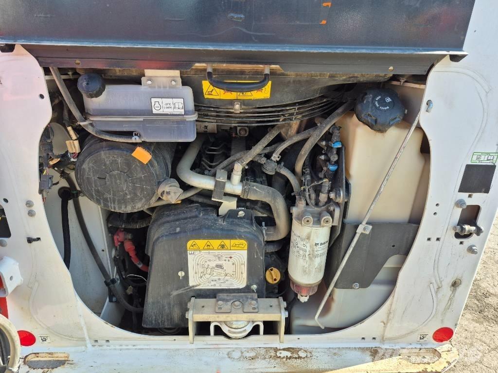 Bobcat T 64 Kompaktrakodók