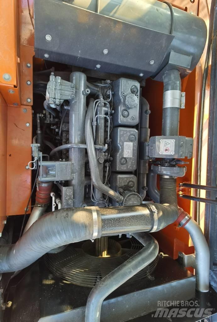 Doosan DX300LC- 9C Lánctalpas kotrók