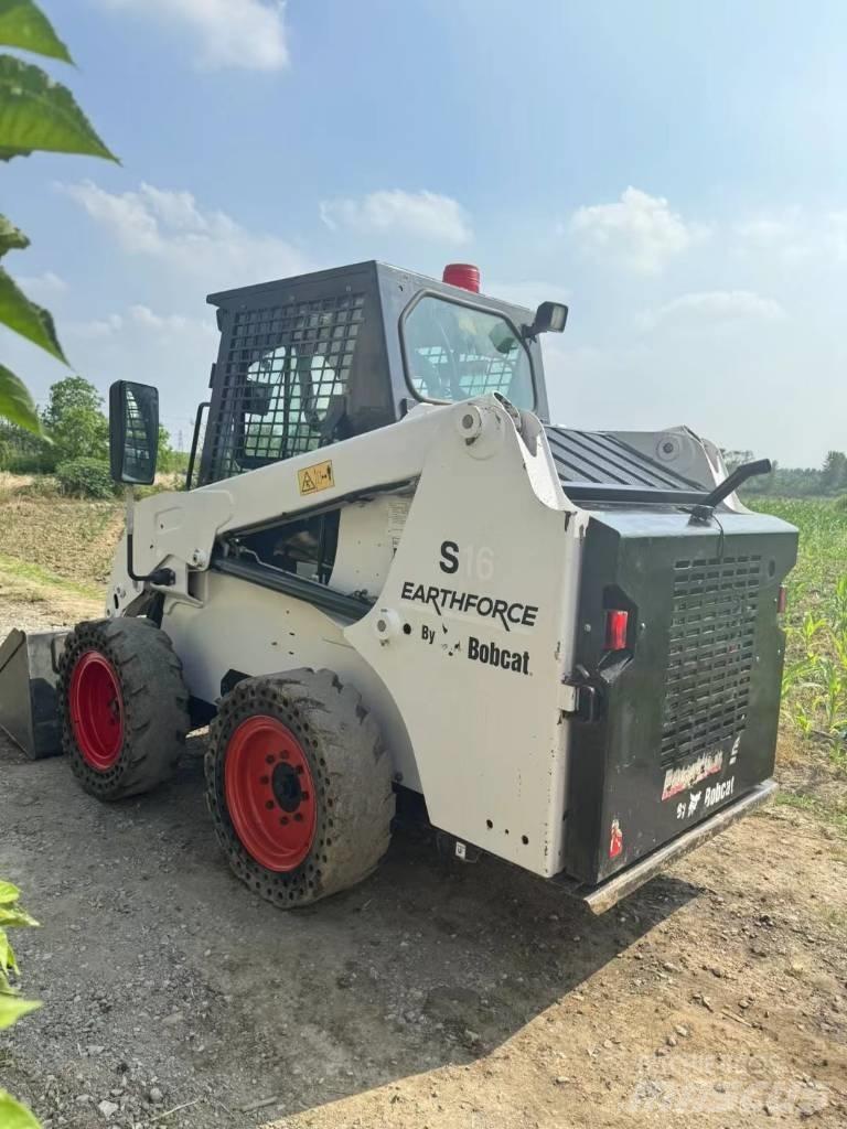 Bobcat S16 Kompaktrakodók
