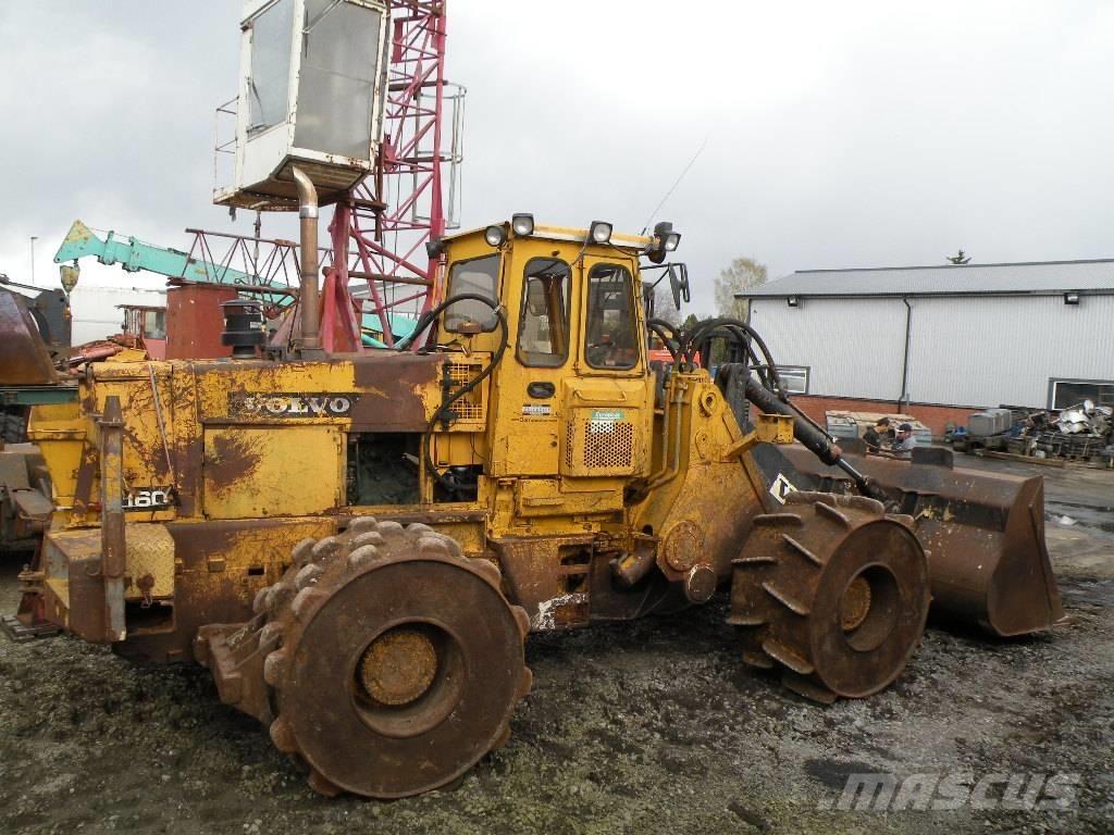 Volvo L160 COMPACTOR Gumikerekes homlokrakodók
