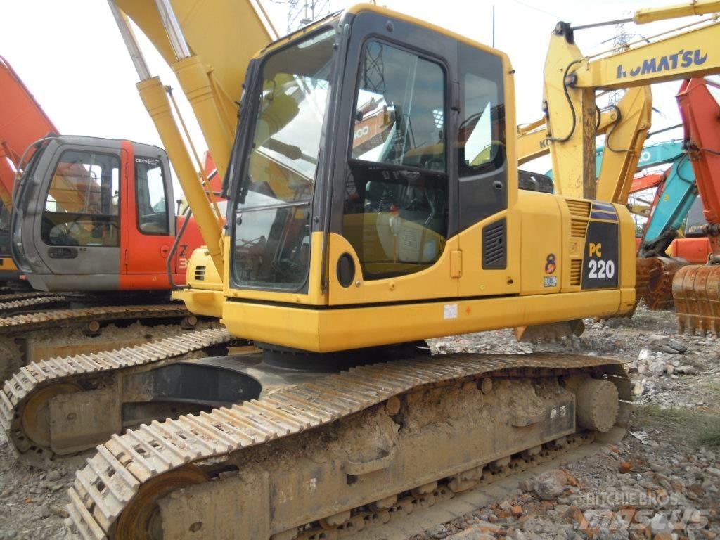 Komatsu PC 220-8 Lánctalpas kotrók