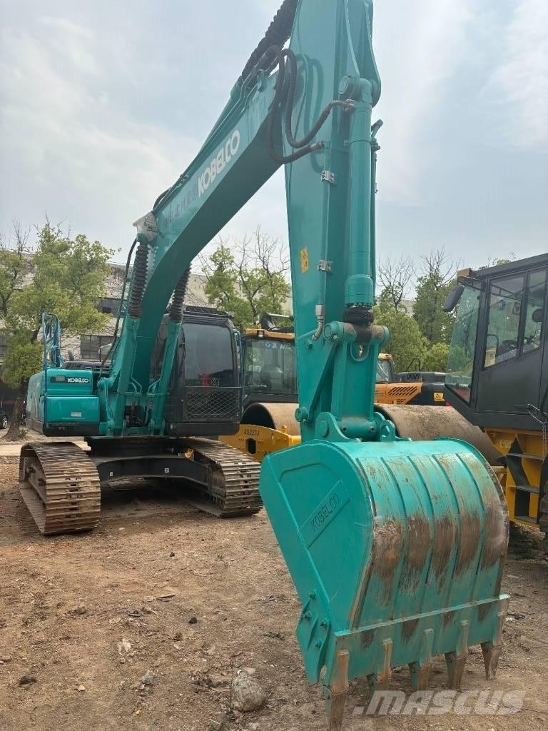 Kobelco SK 210 Lánctalpas kotrók