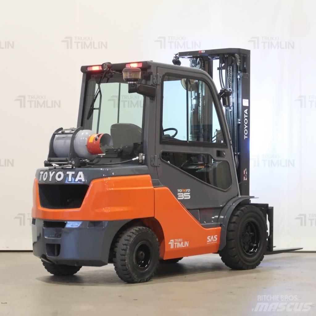 Toyota 02-8FGJF35 Gázüzemű targoncák
