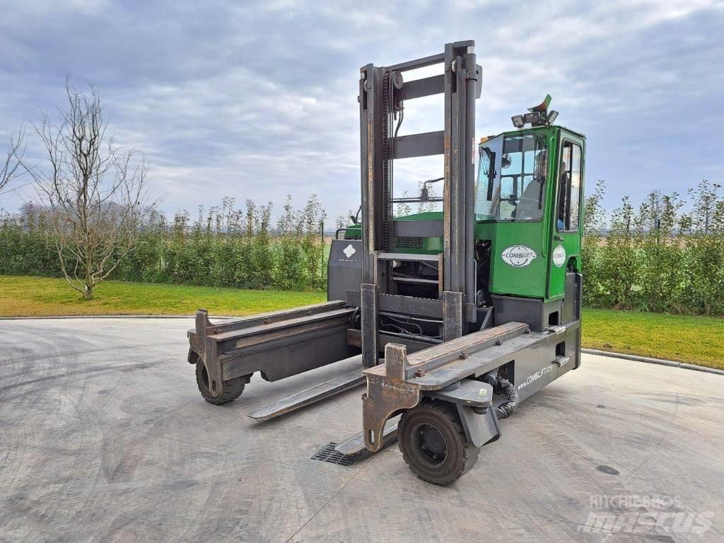 Combilift C 8000 Tolóoszlopos négyutas targonca