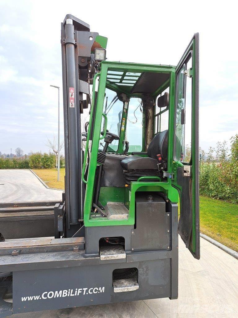 Combilift C 8000 Tolóoszlopos négyutas targonca