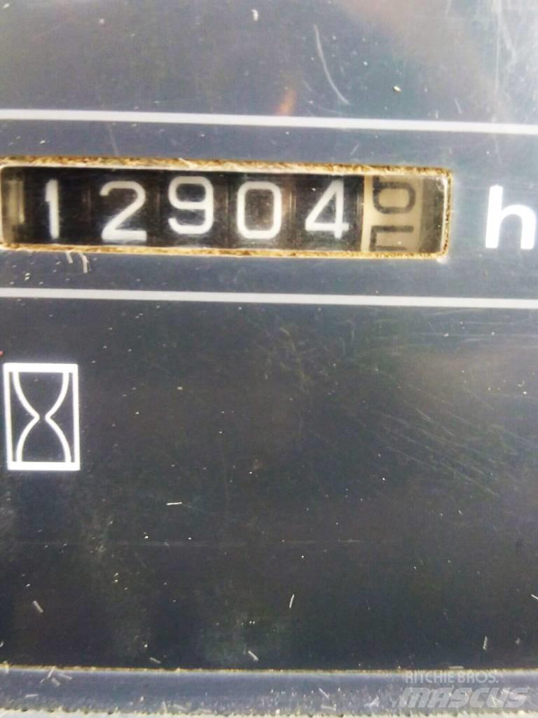 Komatsu WA380-3H Gumikerekes homlokrakodók