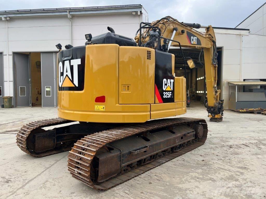 CAT 325FL CR Lánctalpas kotrók
