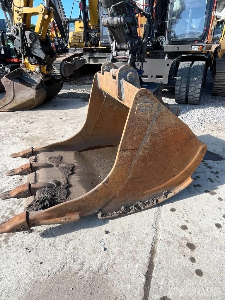 CAT 325FL CR Lánctalpas kotrók
